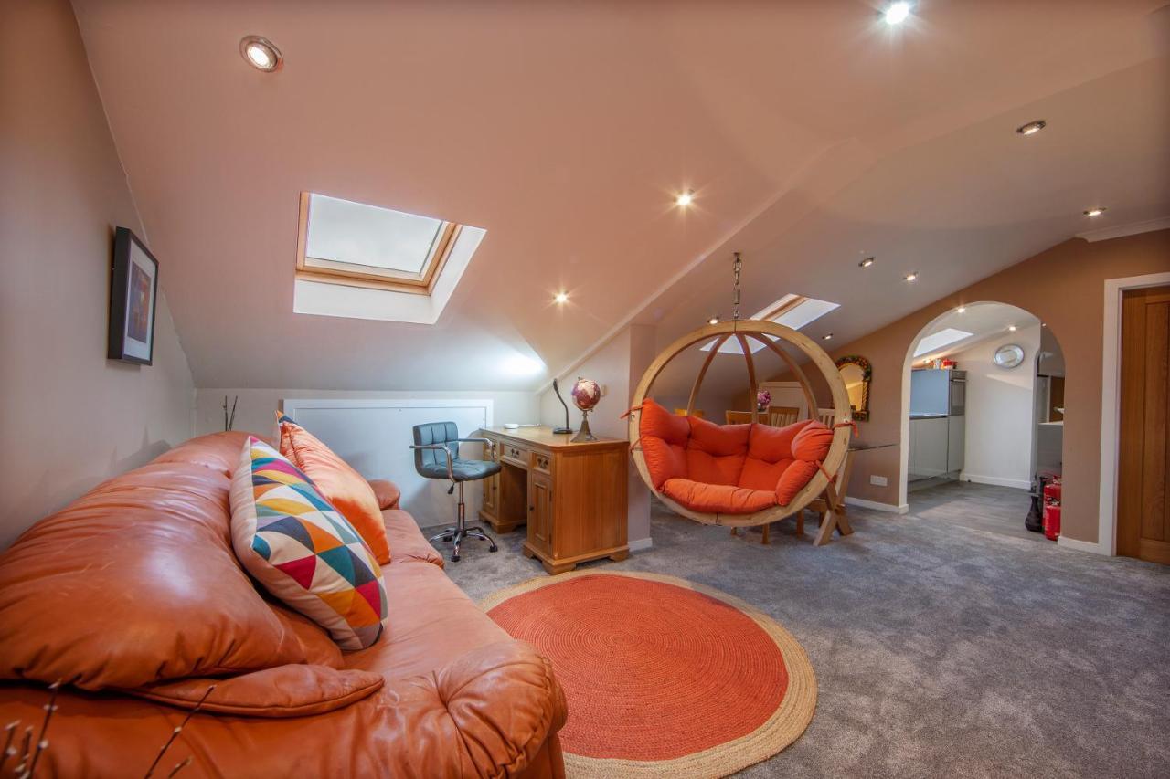 Premium 2Nd Floor 2 Bed Apt Sleeps 4 Adults In Oban Town Extérieur photo