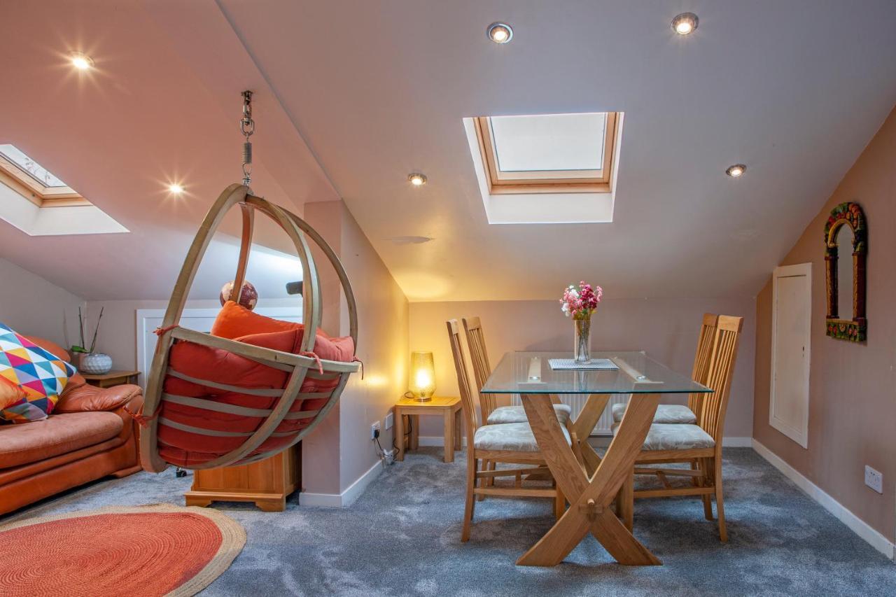 Premium 2Nd Floor 2 Bed Apt Sleeps 4 Adults In Oban Town Extérieur photo